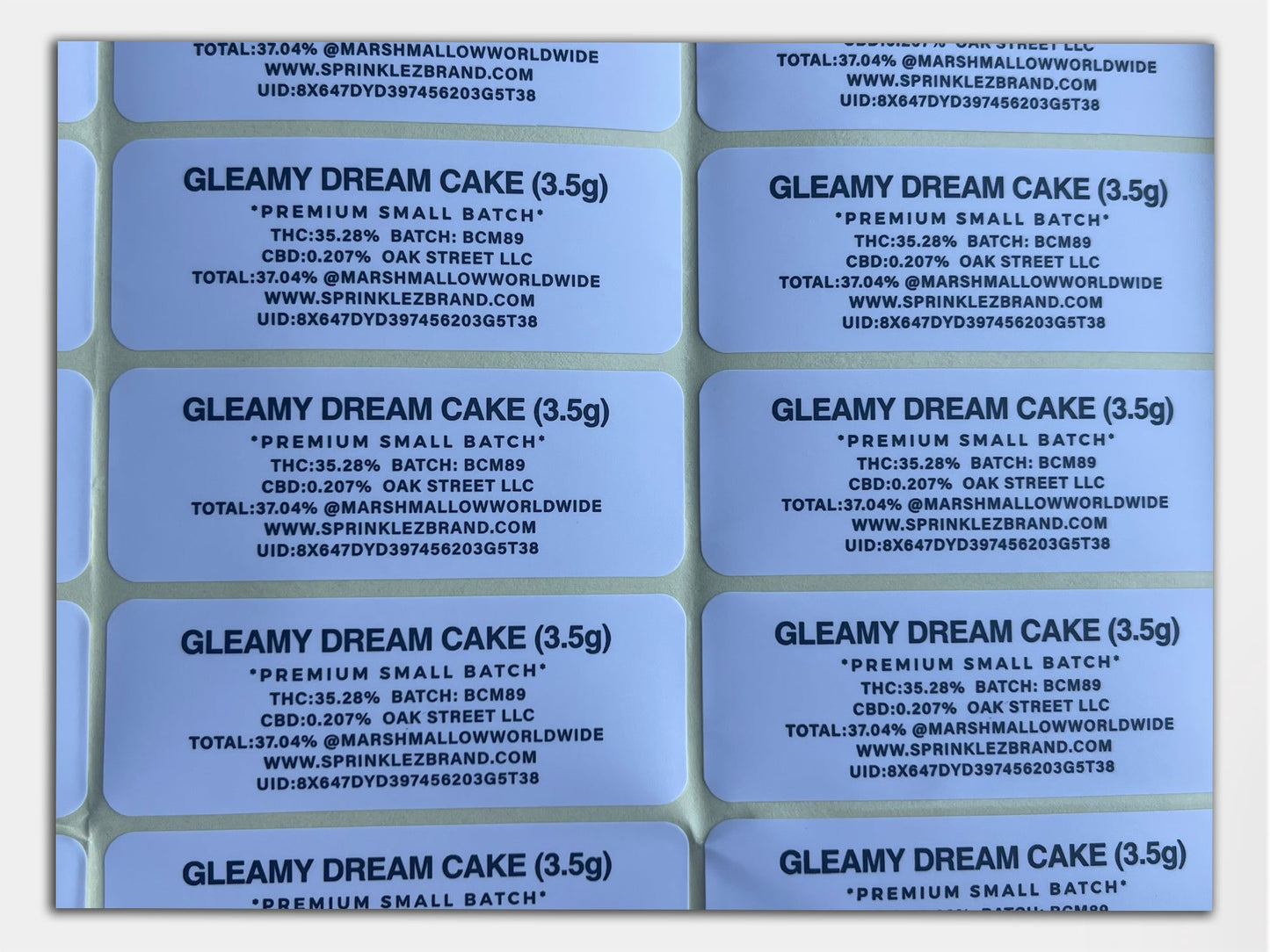Gleamy Dream Cake Sprinklez Mylar Bag 3.5 Grams (Label & Authenticity Stickers Included)